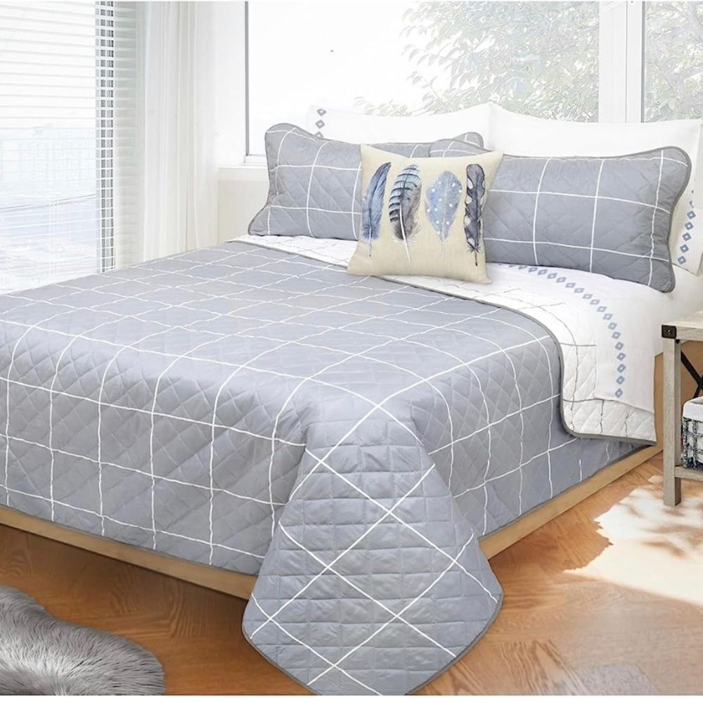 Summer Quilt Lightweight Microfiber for All Season.reversible Double/Queen